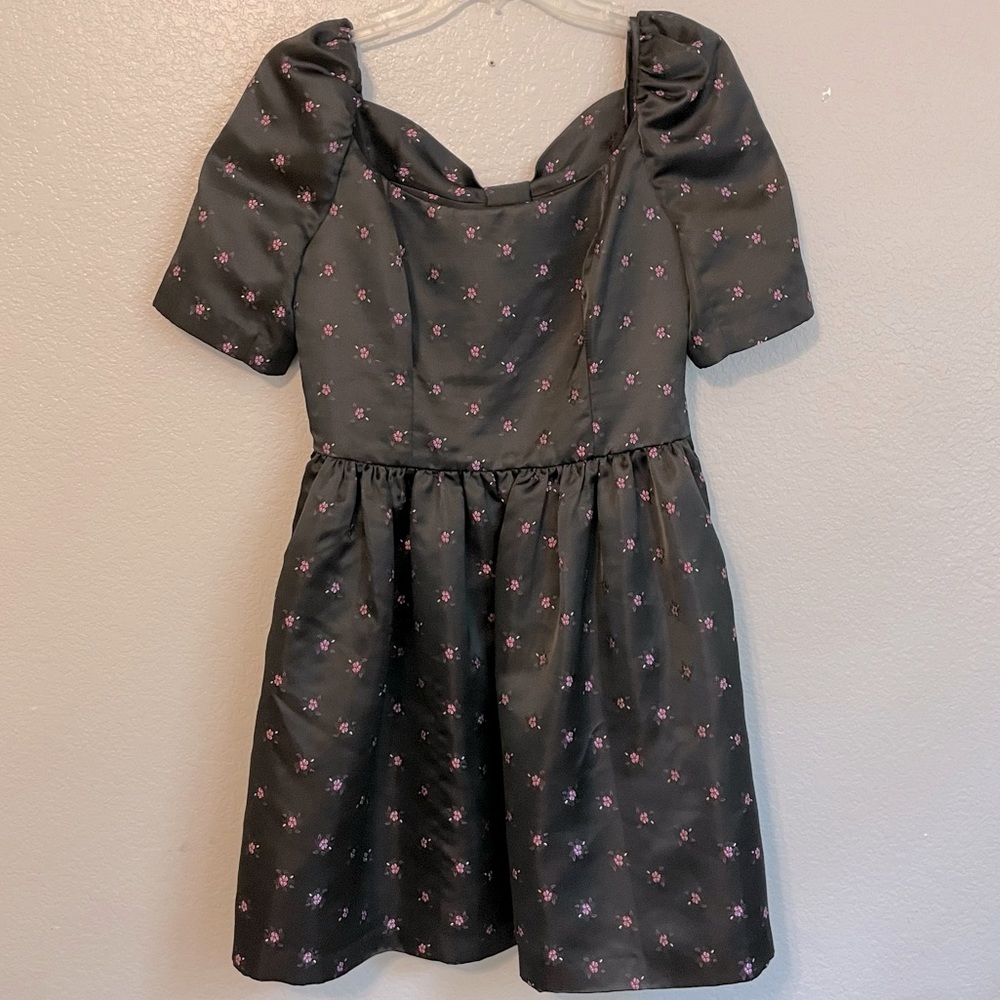 VINTAGE FLORAL EMBROIDERY DRESS